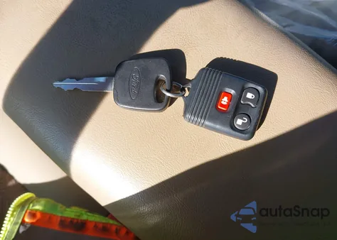 1998 Ford Explorer Eddie Bauer/Limited/Xlt из США, поврежденный, VIN 1FMZU35P8WZC20618